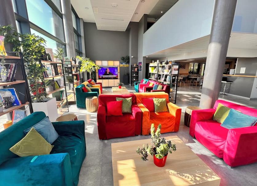 Lounge Photo