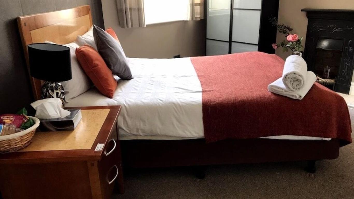 Haya Guest House