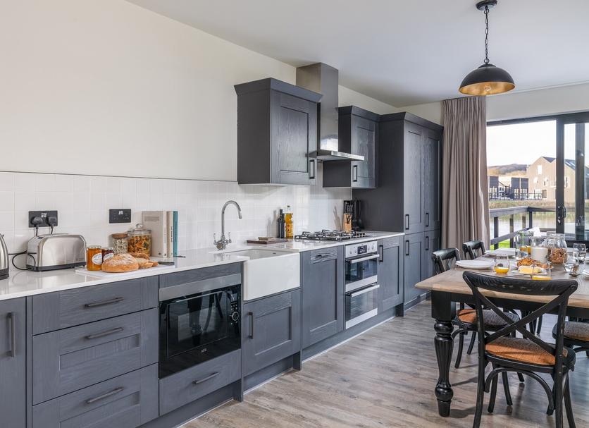 Kitchen Photo