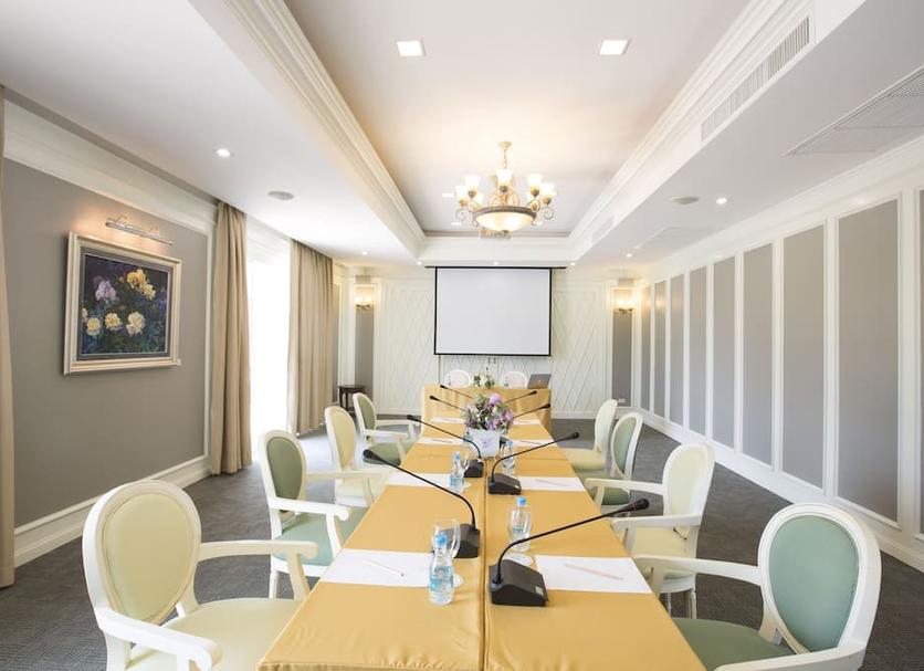 Conference room Photo