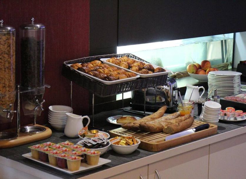 Buffet Photo