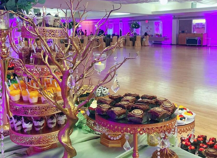 Banquet hall Photo
