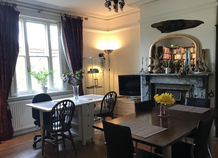 Dining room Photo