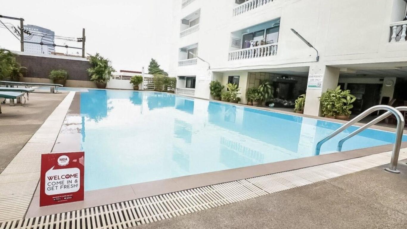 Omni Suites Aparts-Hotel