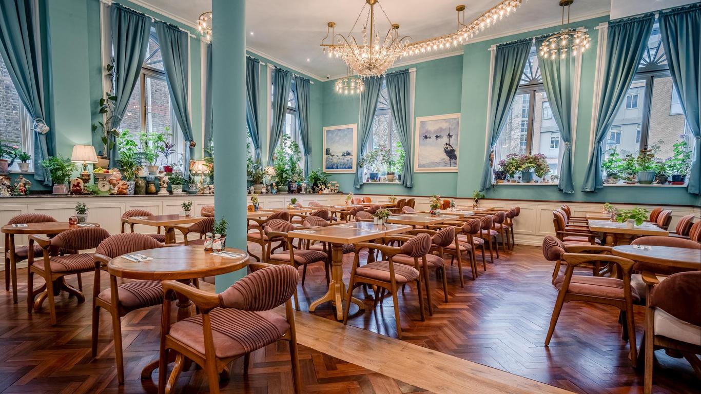 Limehouse Library Hotel