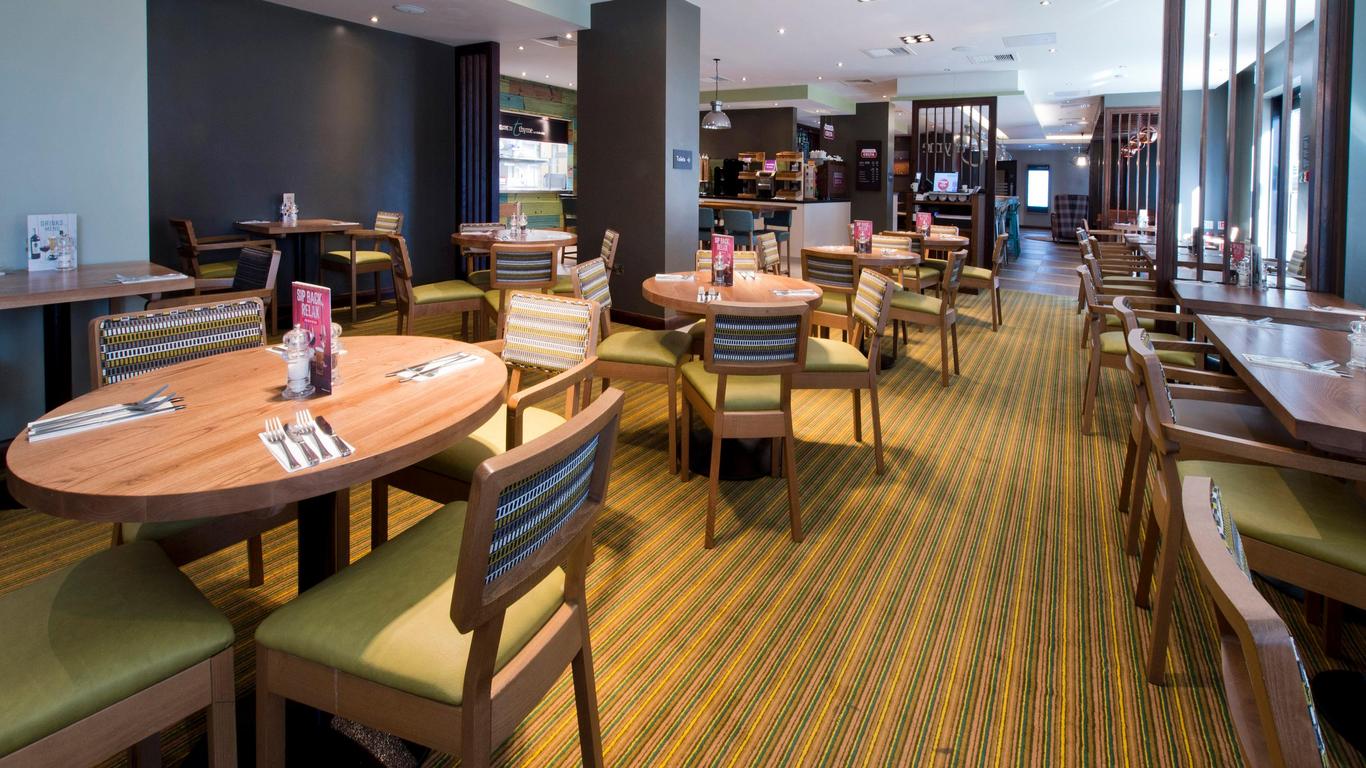 Premier Inn Bournemouth East Cliff