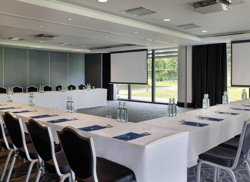 Conference room Photo