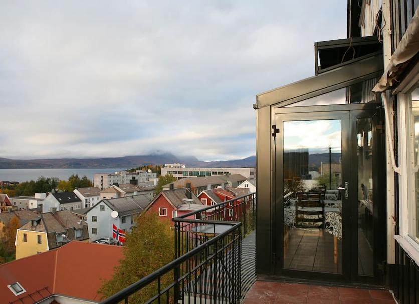 Balcony Photo
