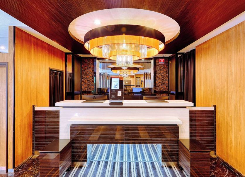 Front desk Photo