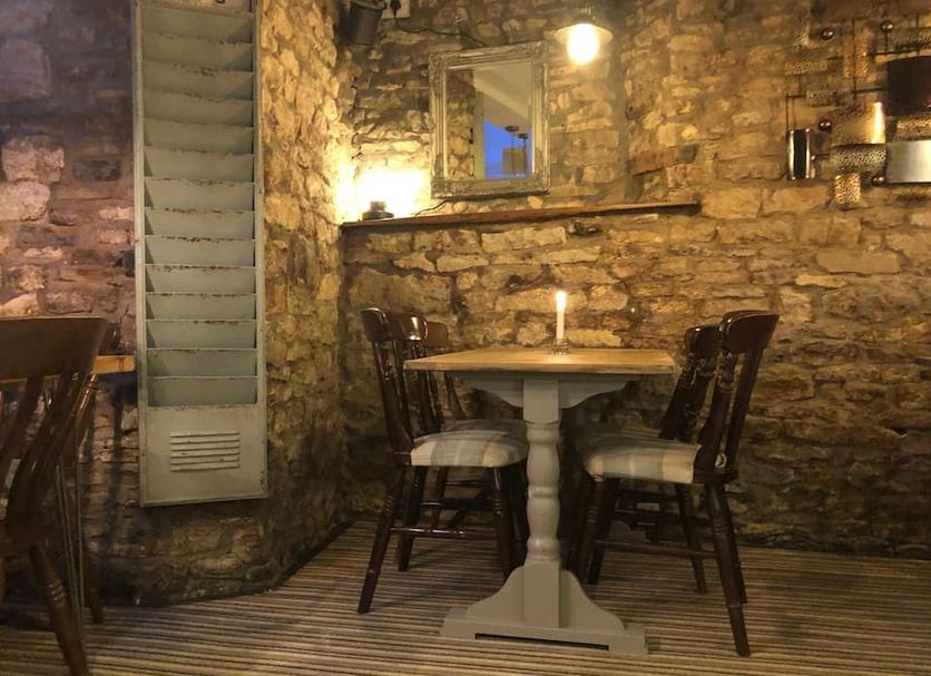Dining room Photo