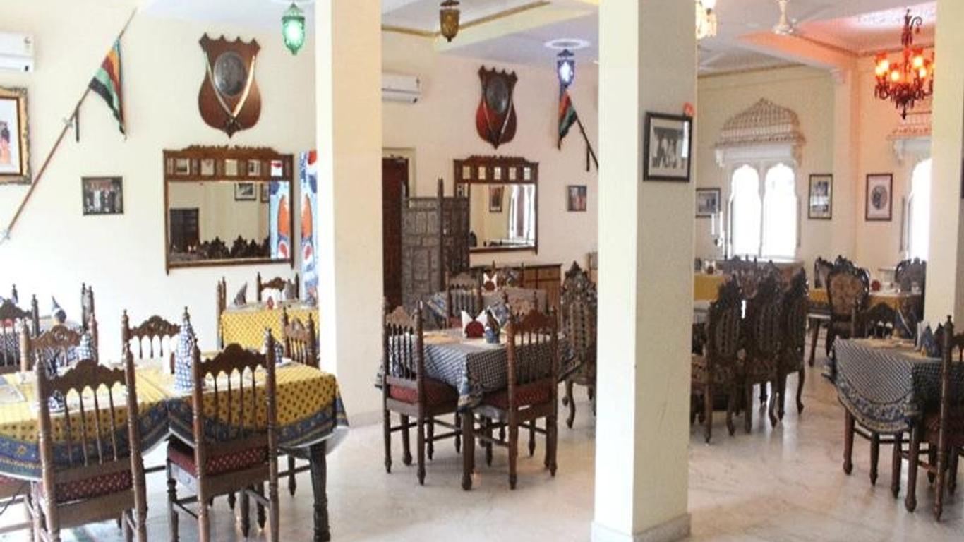 Bharat Mahal Palace