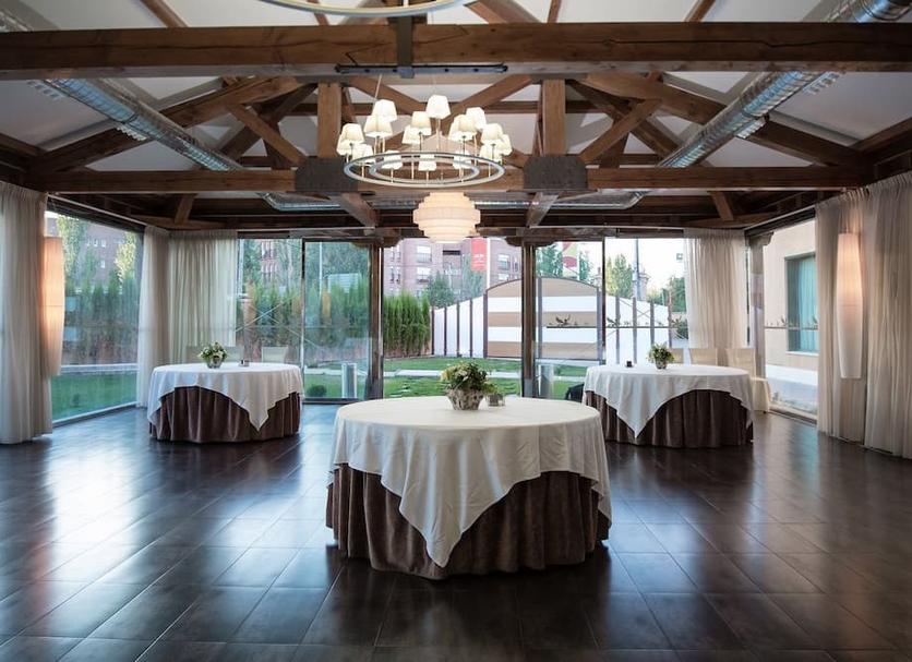 Banquet hall Photo