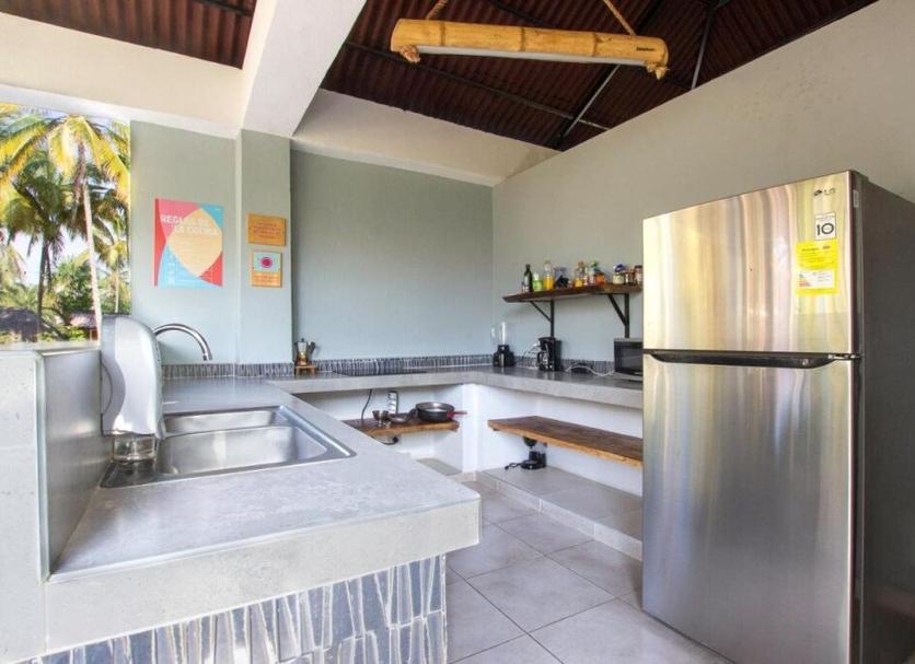 Kitchen Photo