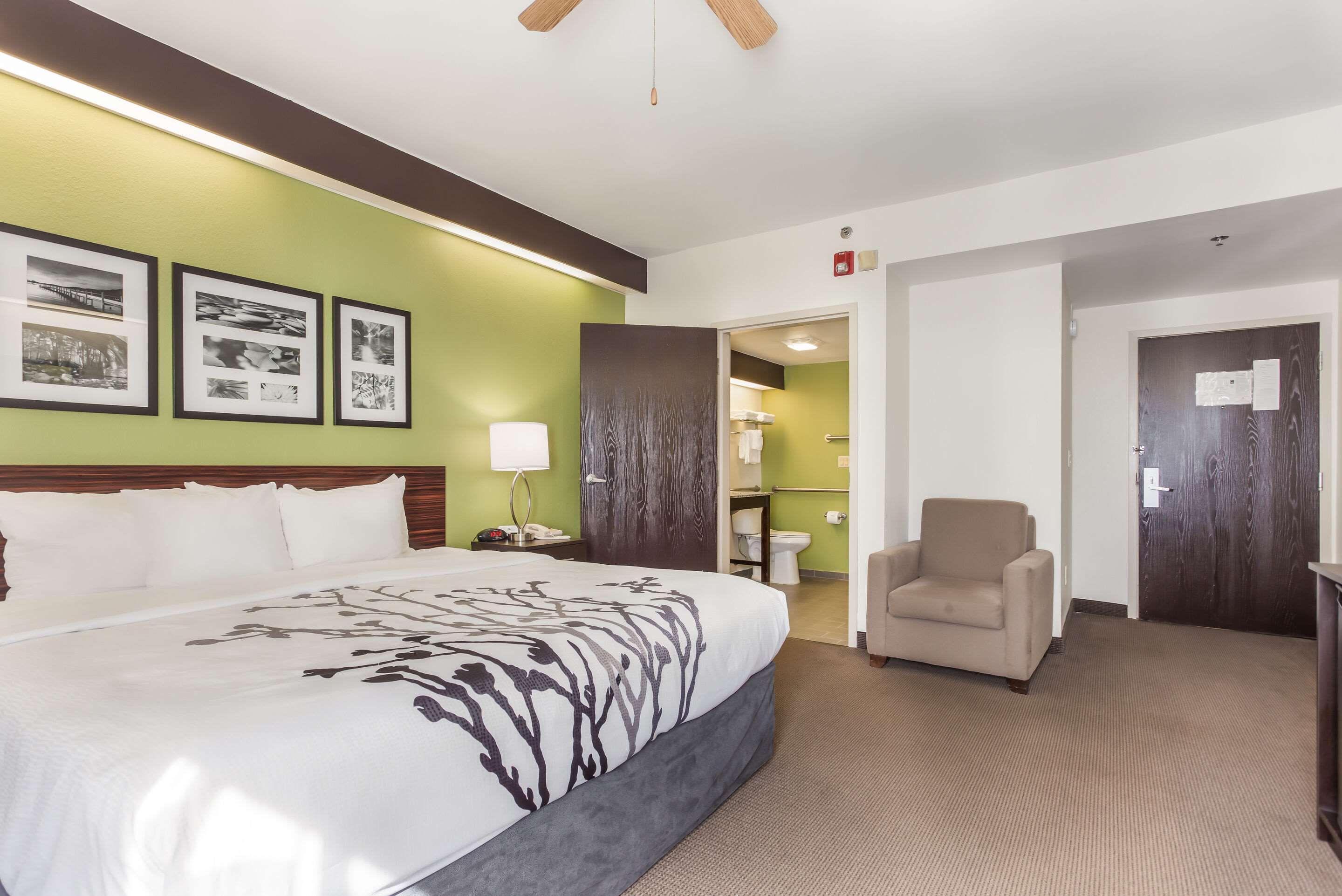 Bedroom