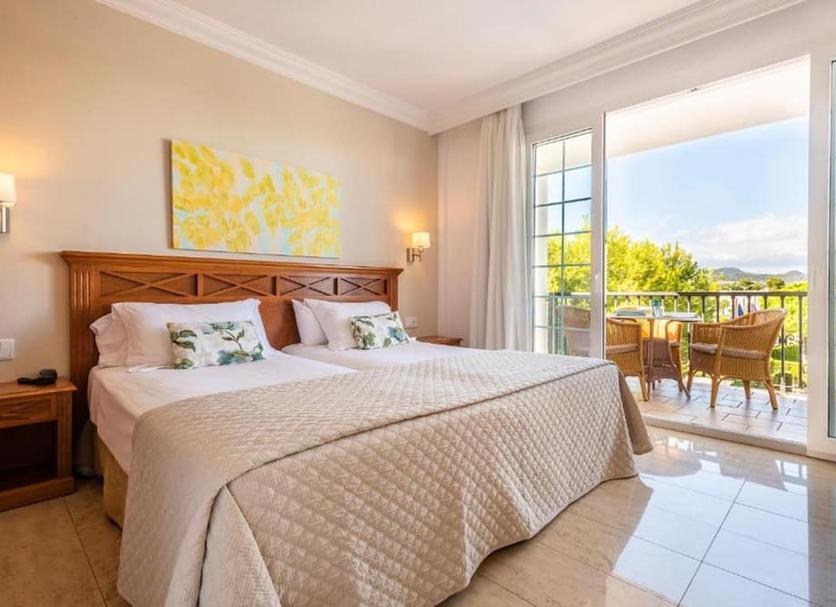 Bedroom Photo