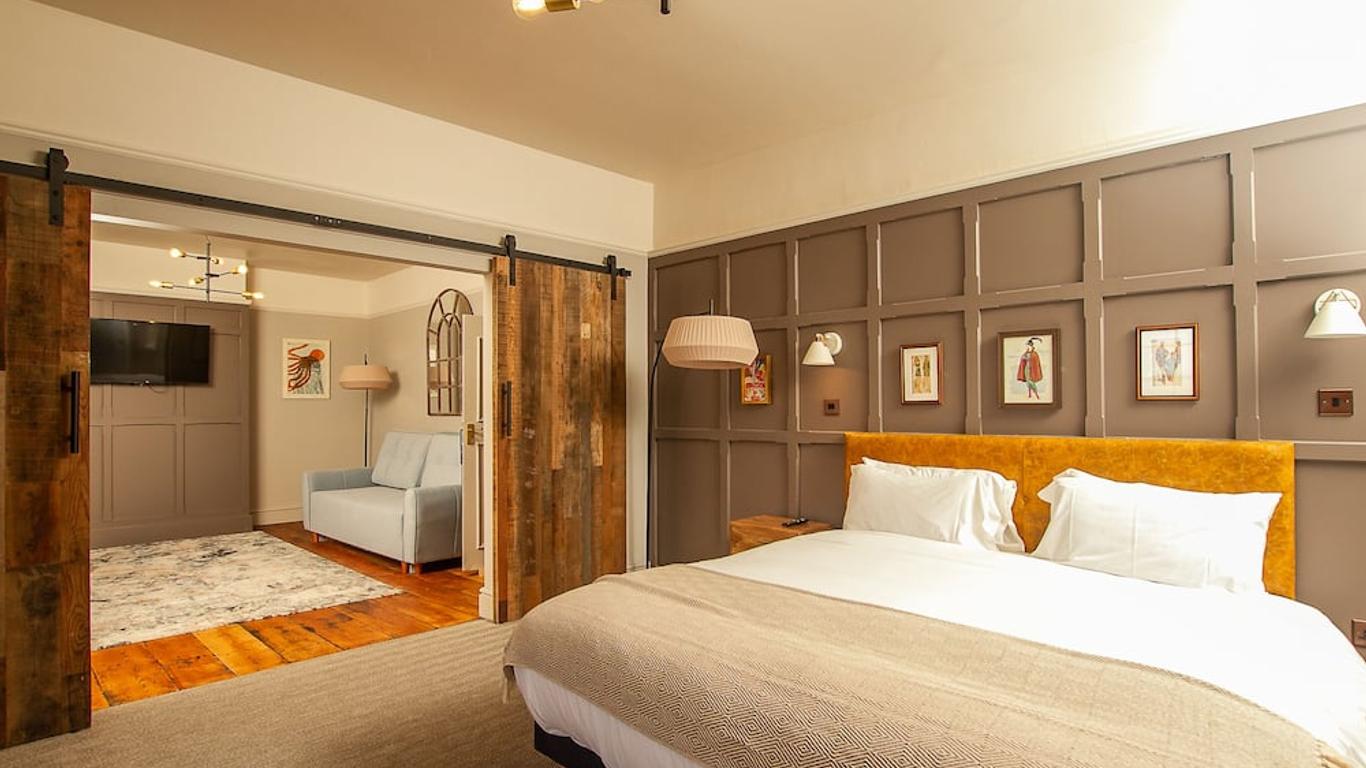 The West Bay Hotel