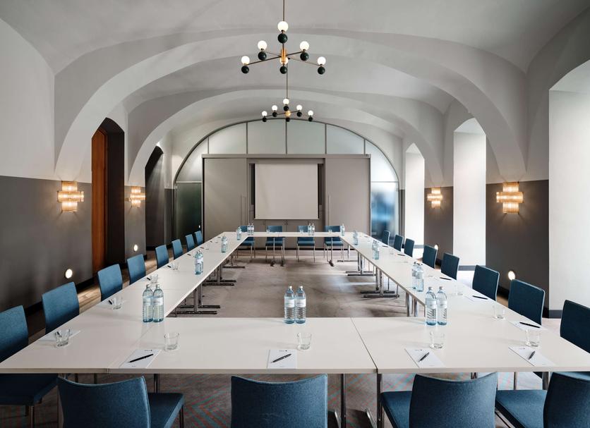 Conference room Photo