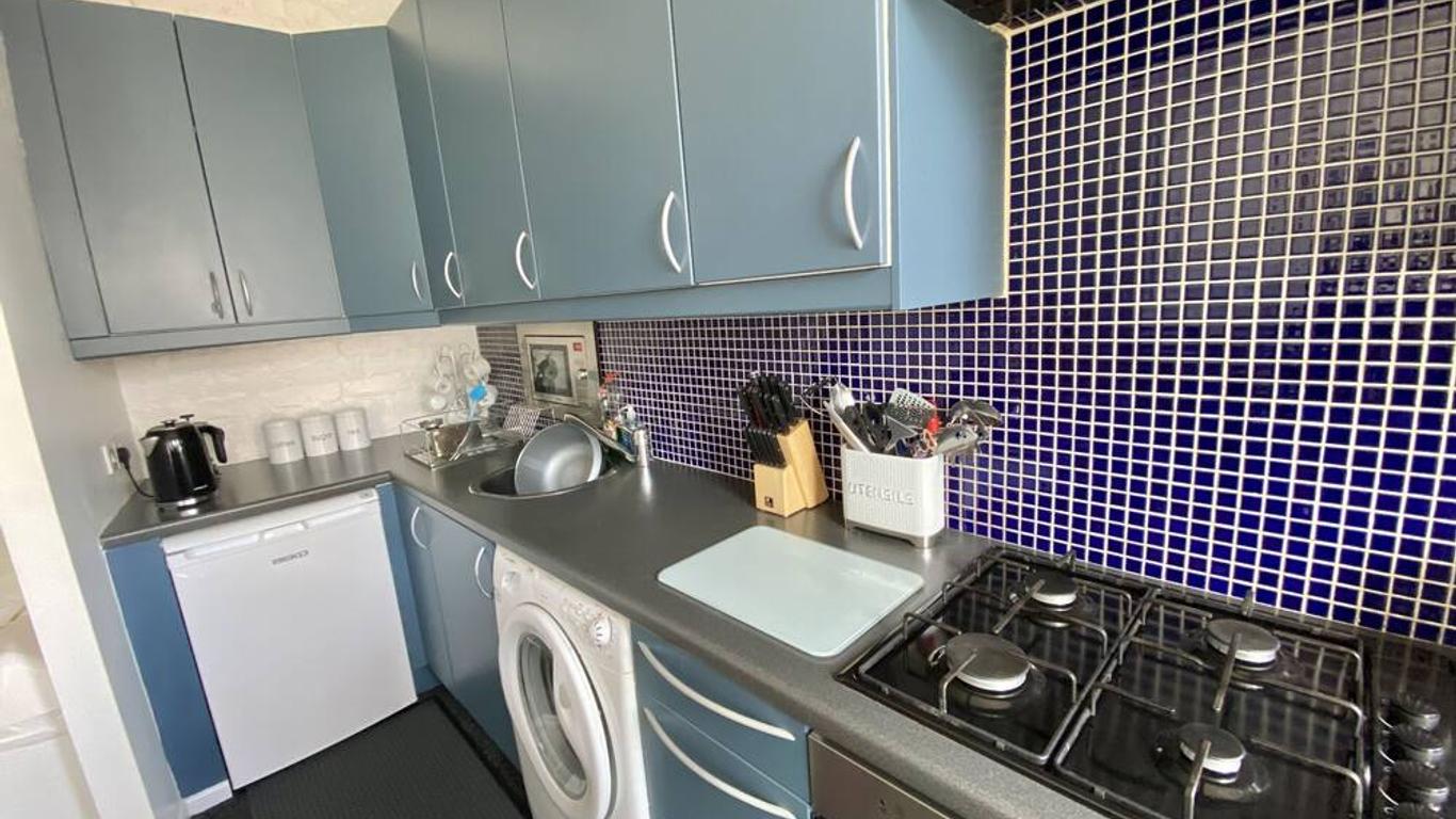 Solomons Peak Apartment