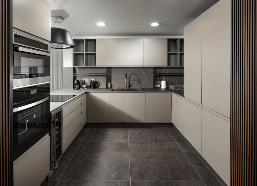 Kitchen Photo