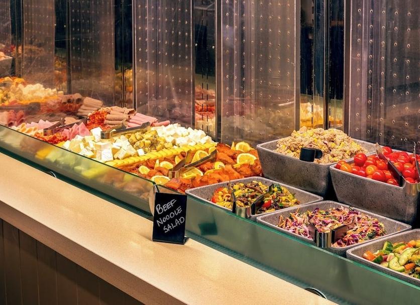 Buffet Photo