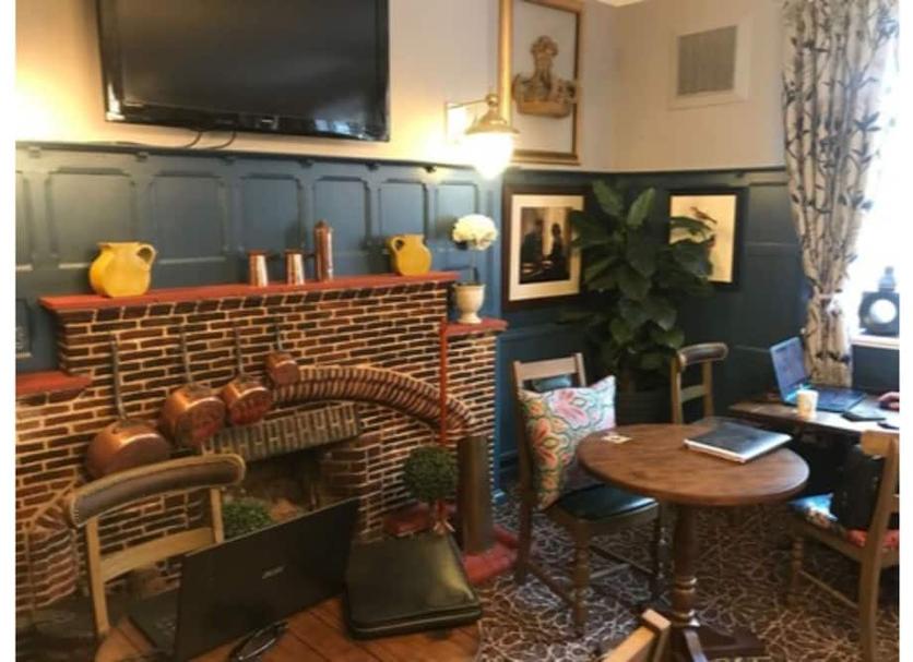 Restaurant Photo