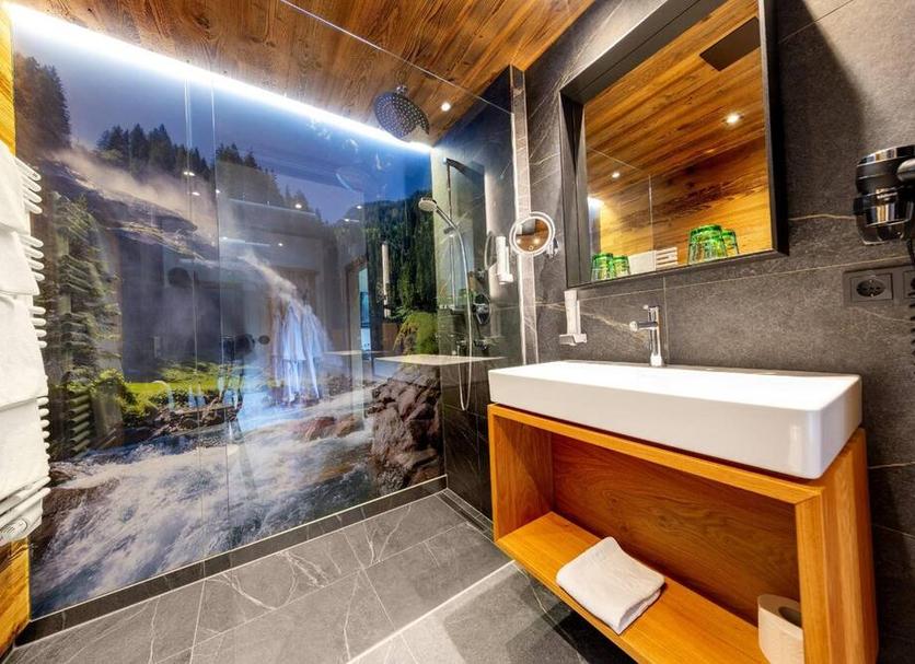 Bathroom Photo