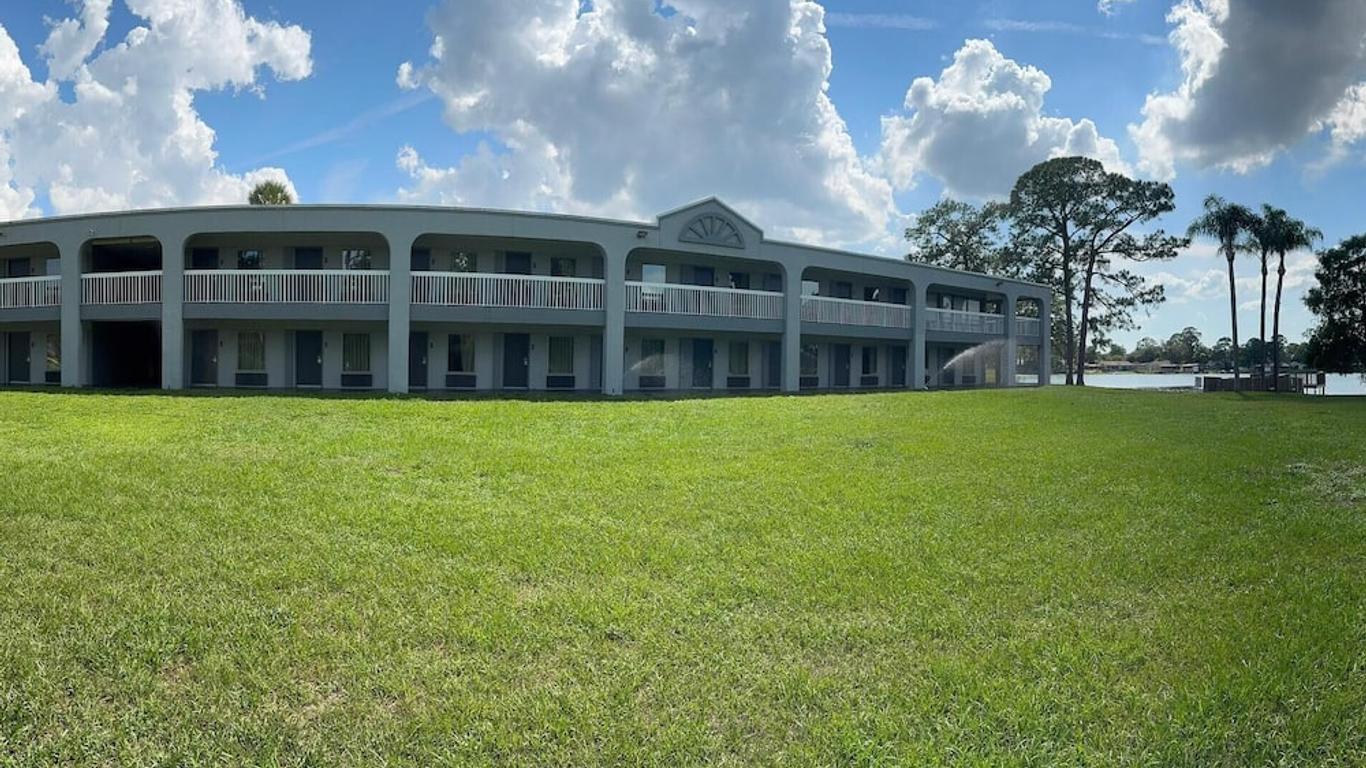 Budget Inn Sanford International Airport