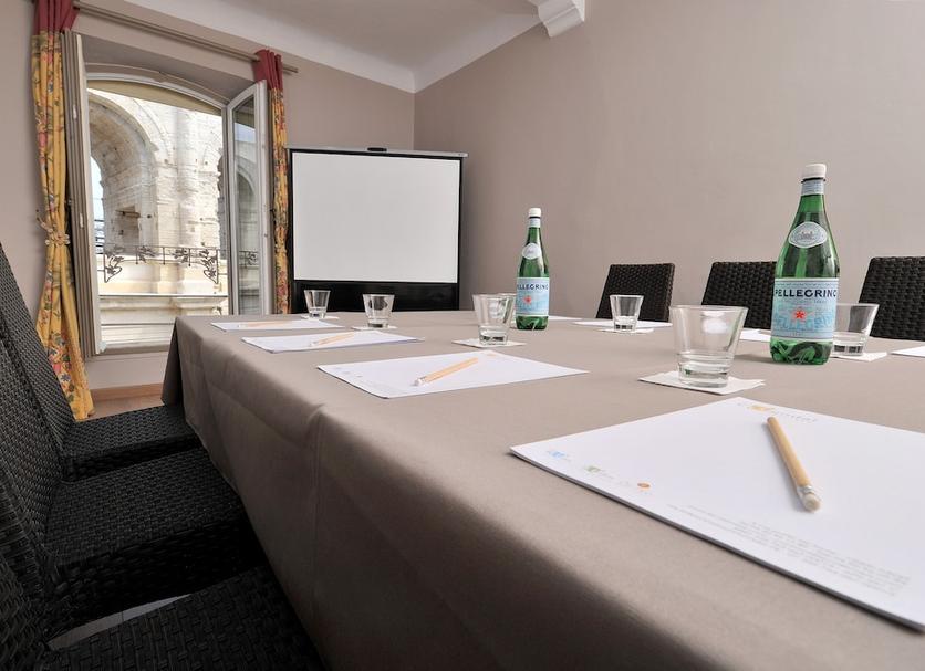 Conference room Photo