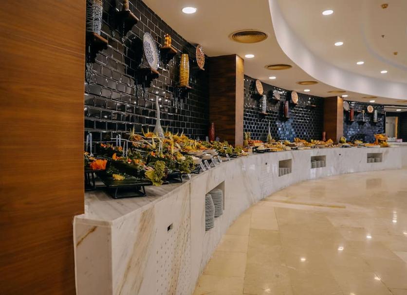 Buffet Photo