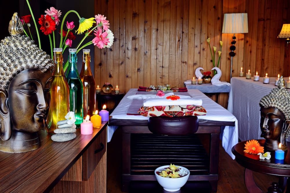 Buffet Photo