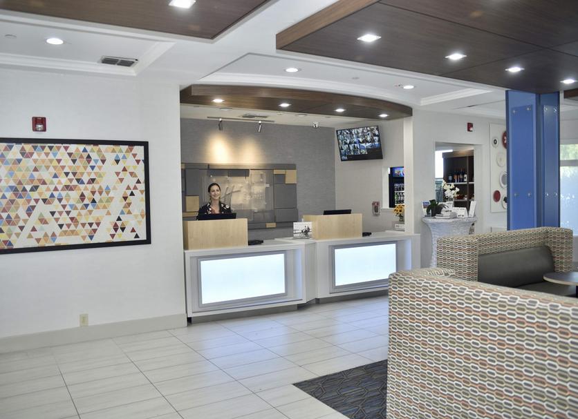 Front desk Photo