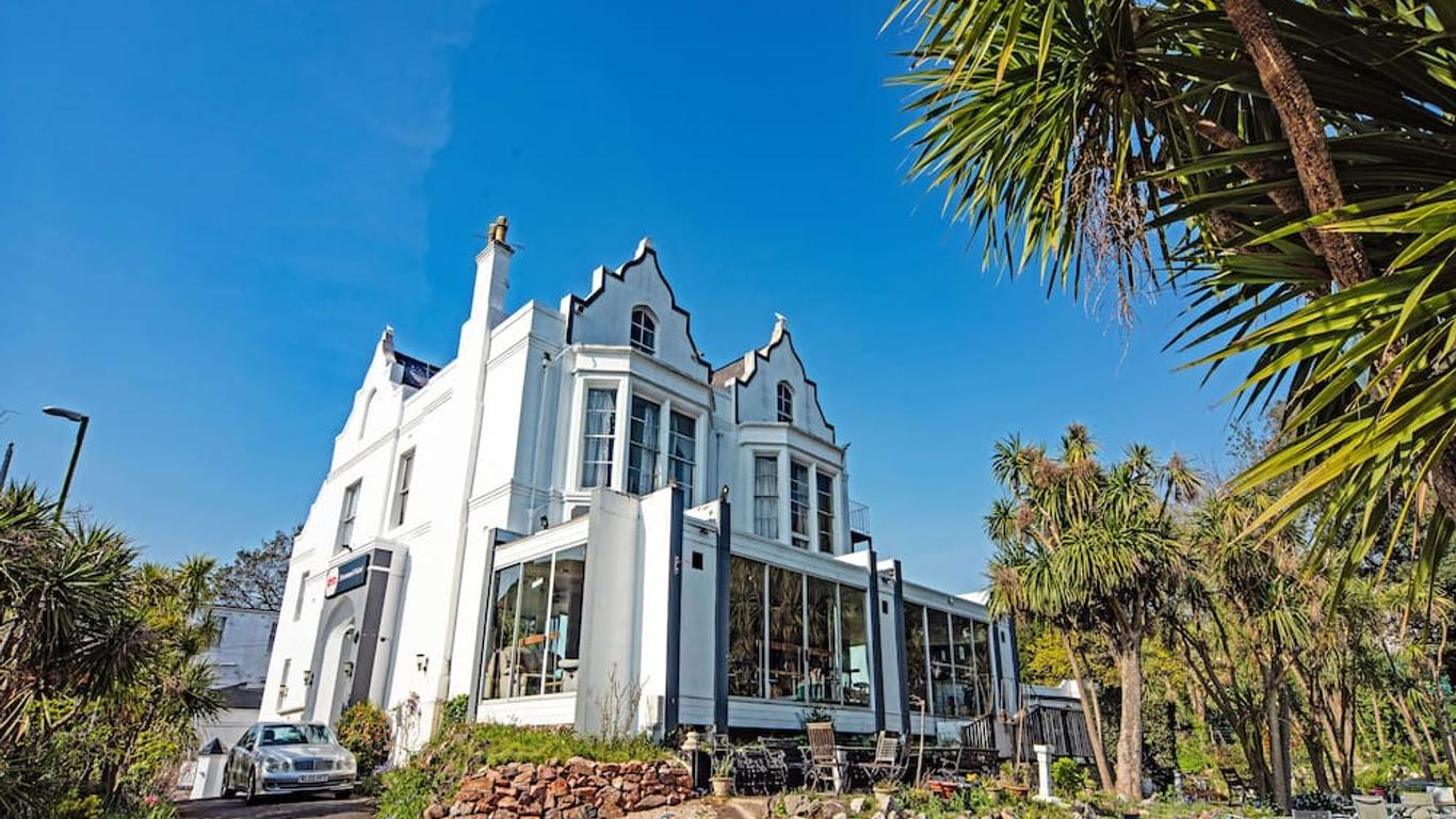The Sherwood Palm Hotel, Torquay Beach