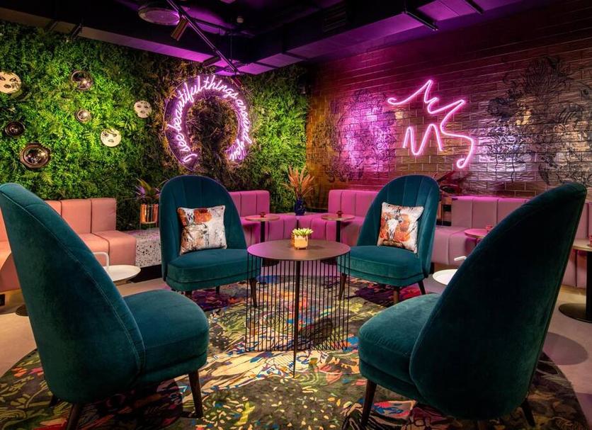 Lounge Photo