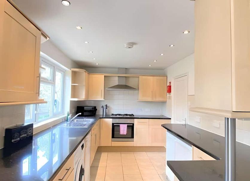 Kitchen Photo