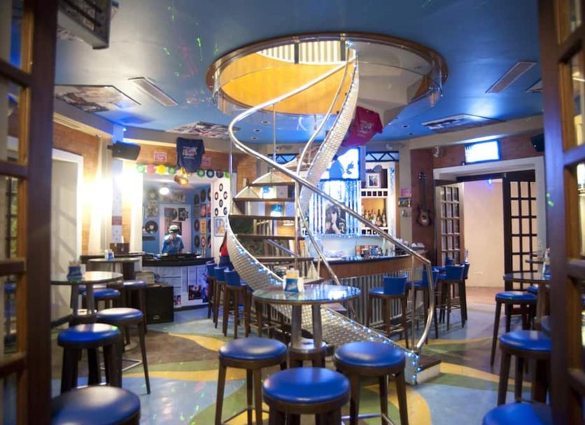 Bar Photo