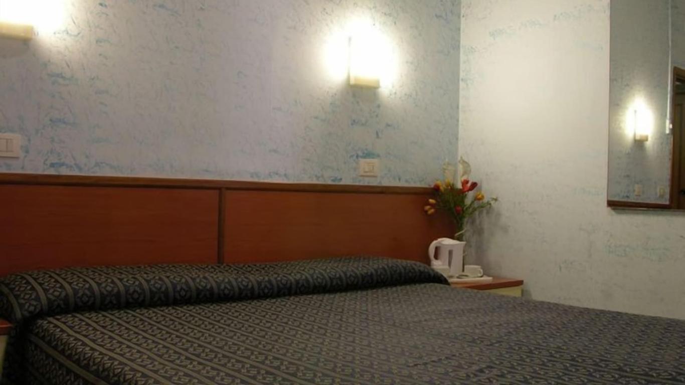 Alius Hotel