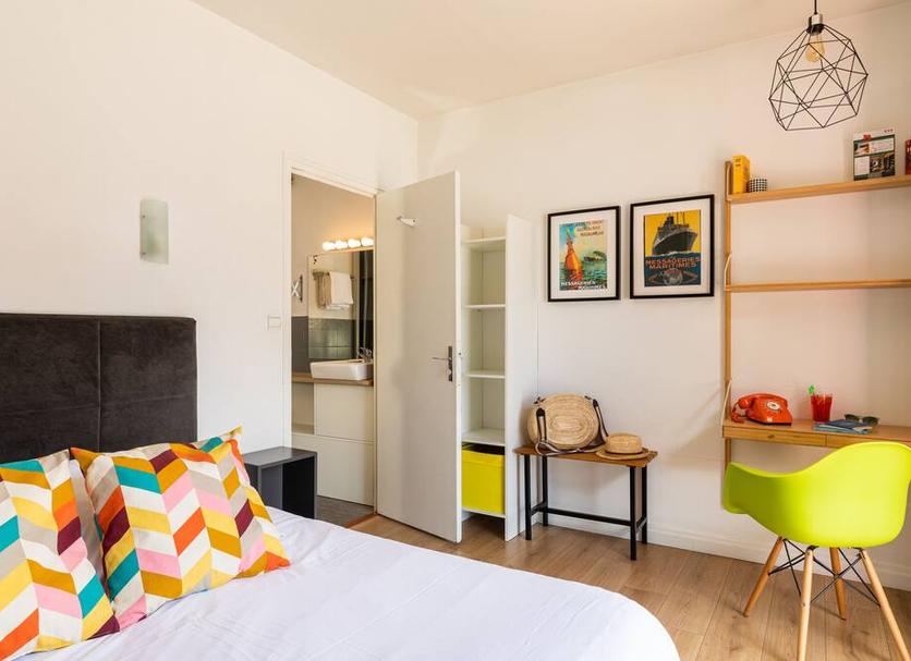 Bedroom Photo