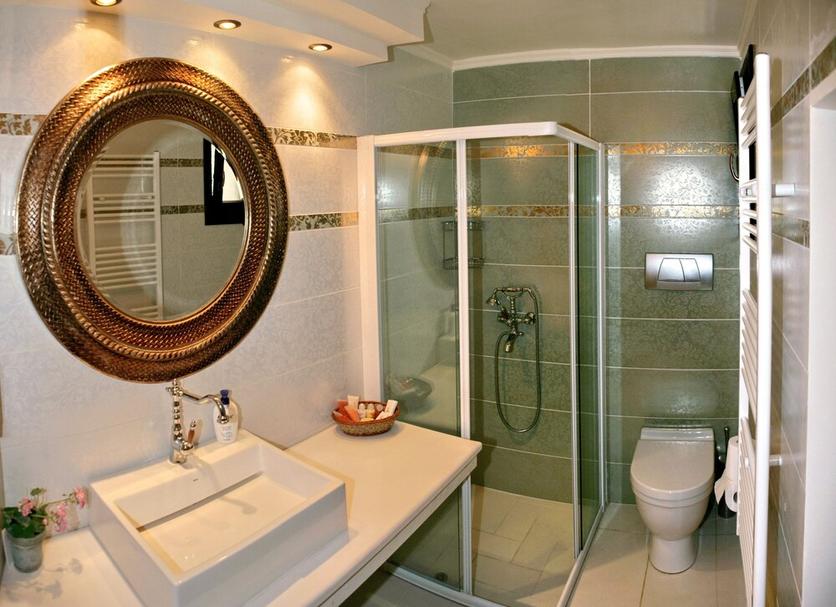 Bathroom Photo