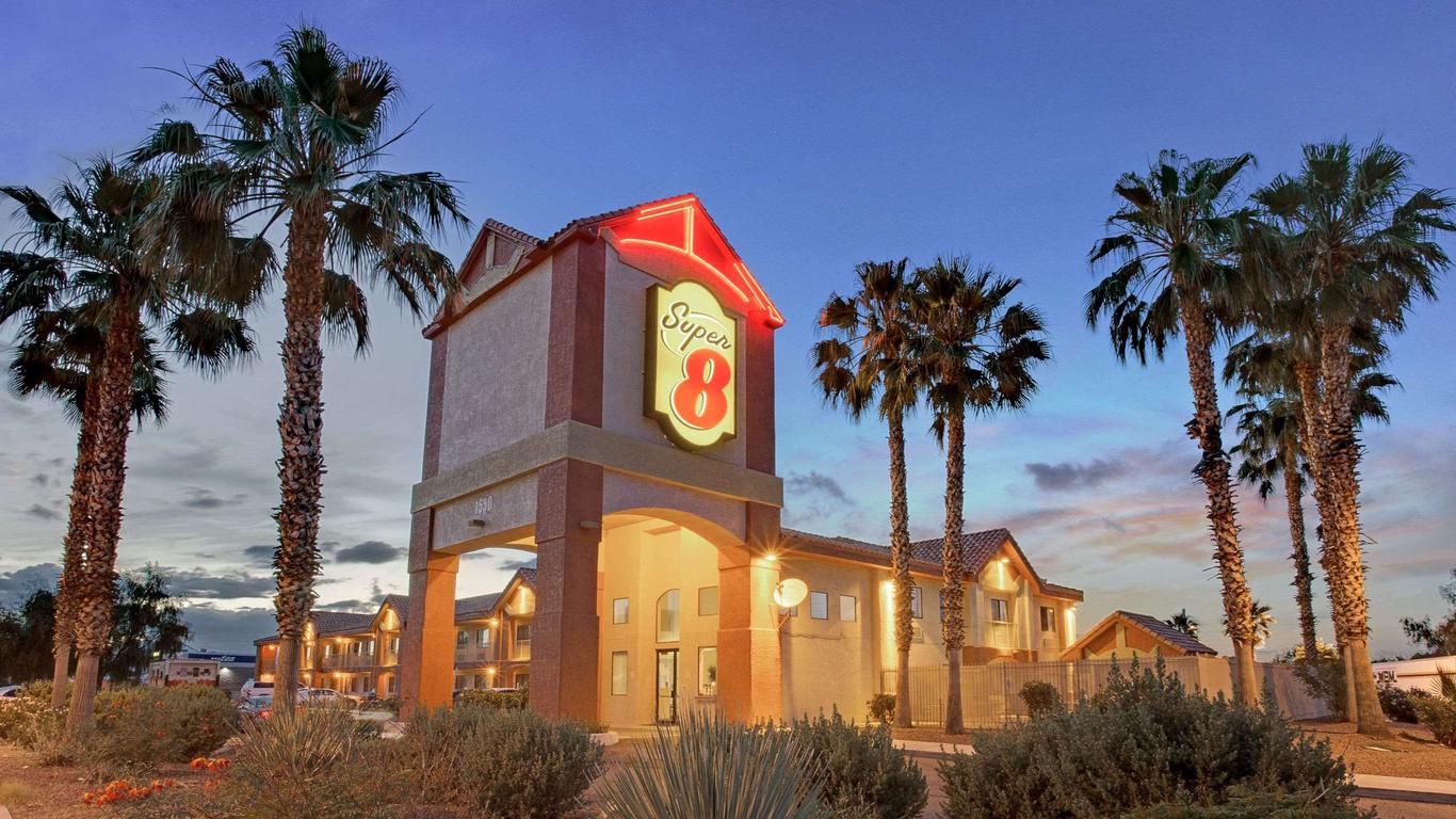 Super 8 by Wyndham Tucson/Grant Road Area AZ