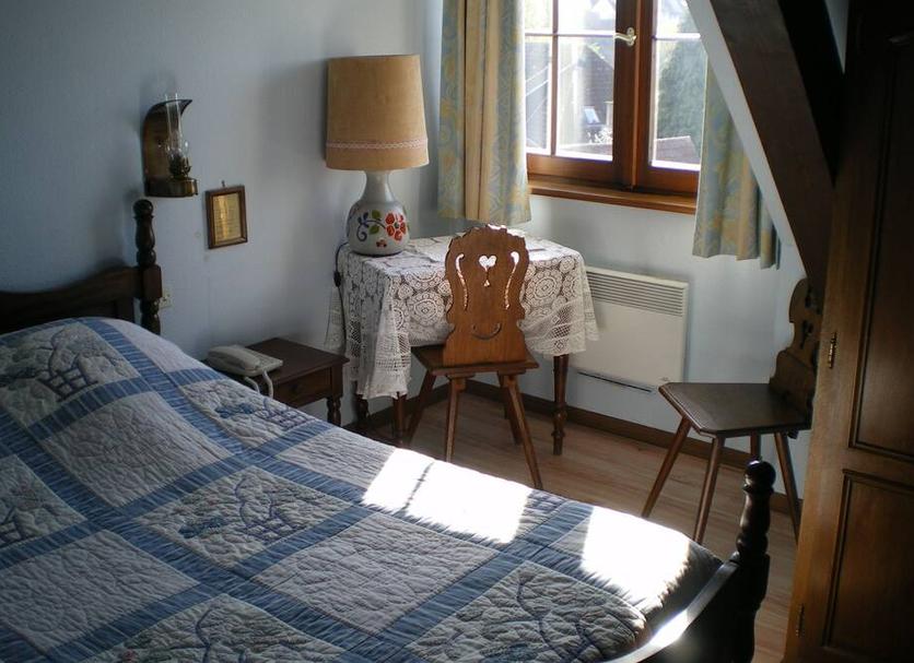 Bedroom Photo