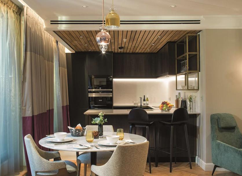 Dining room Photo