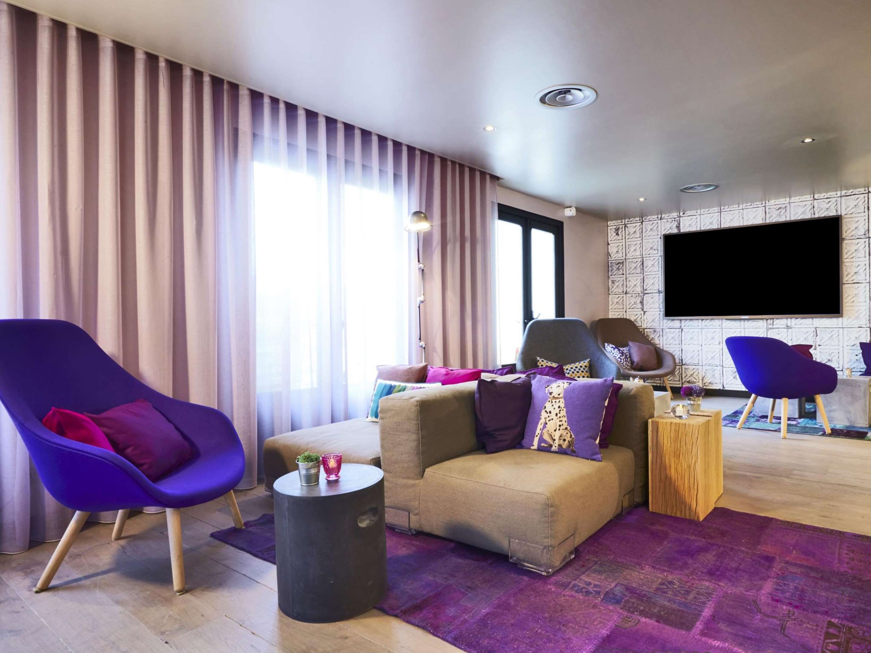 Hotel amenity