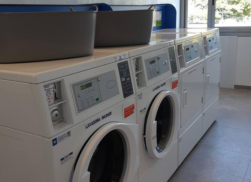 Laundry facility Photo