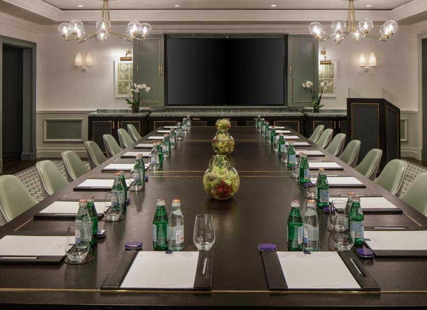 Conference room Photo