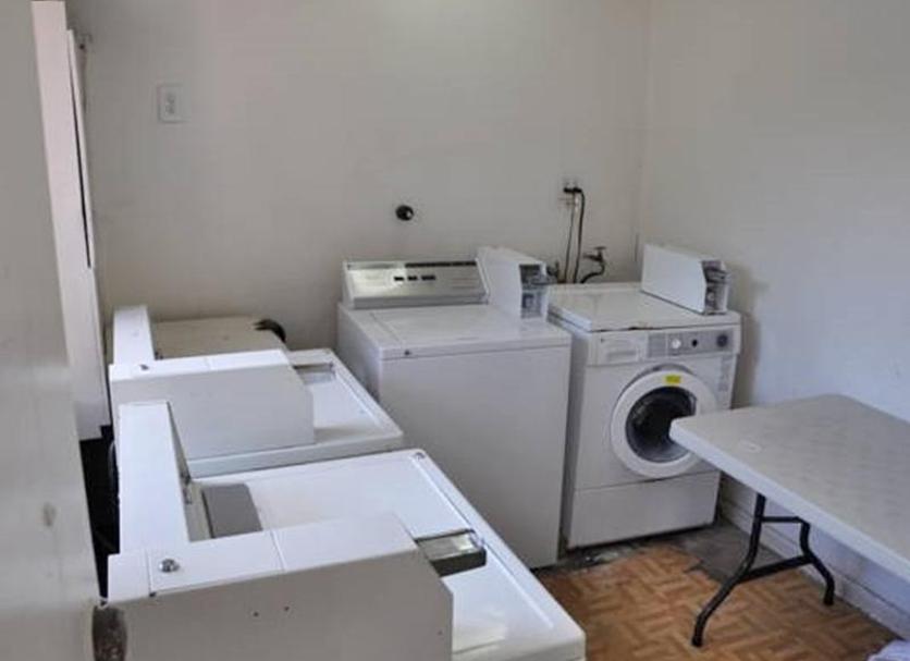 Laundry facility Photo