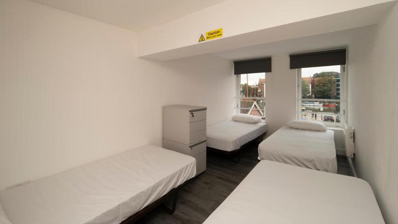 Harbourside Hostel Bristol