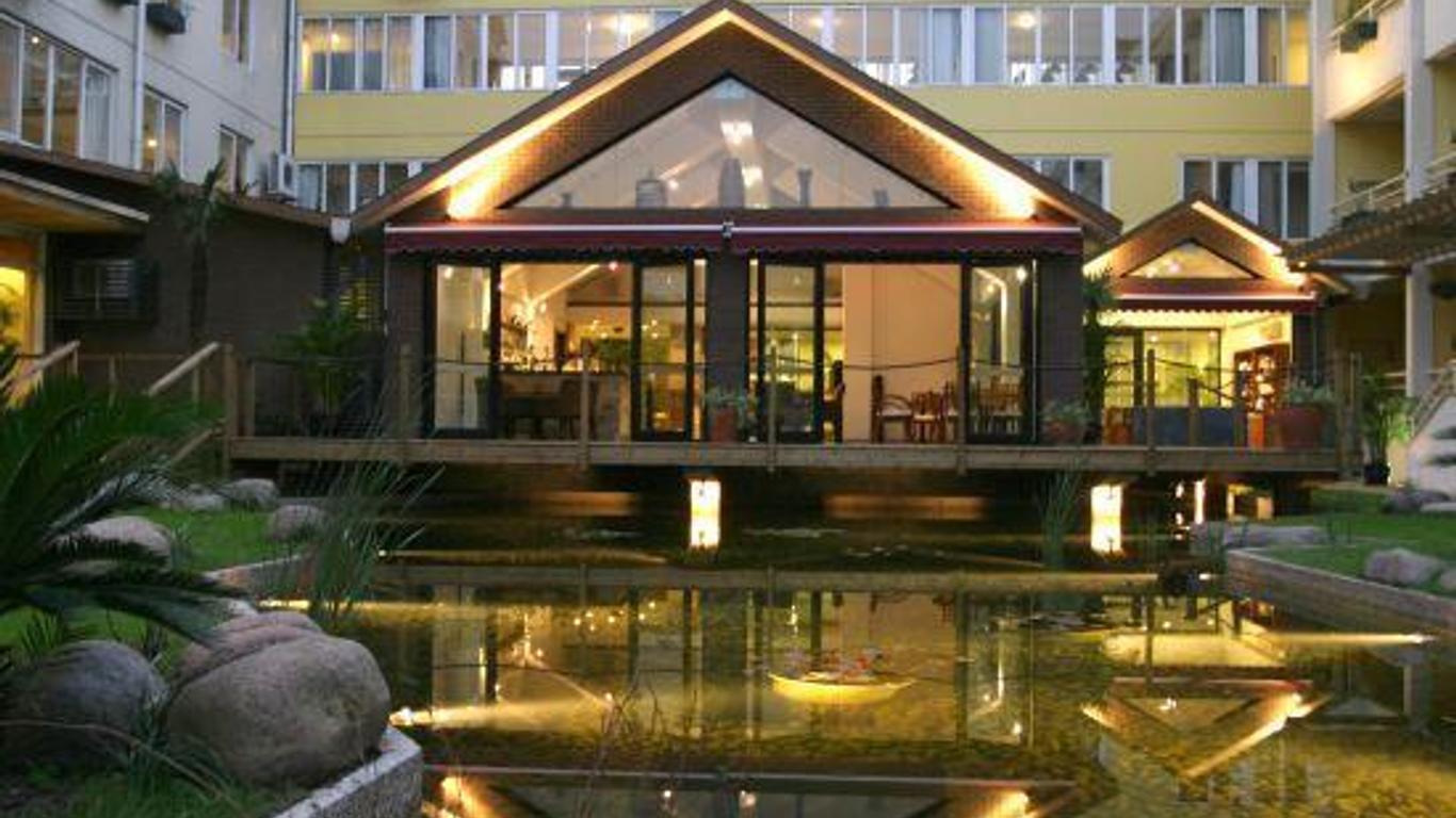 Oriental Land Holiday Village
