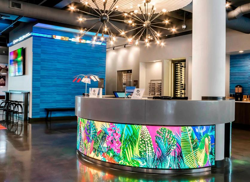Front desk Photo