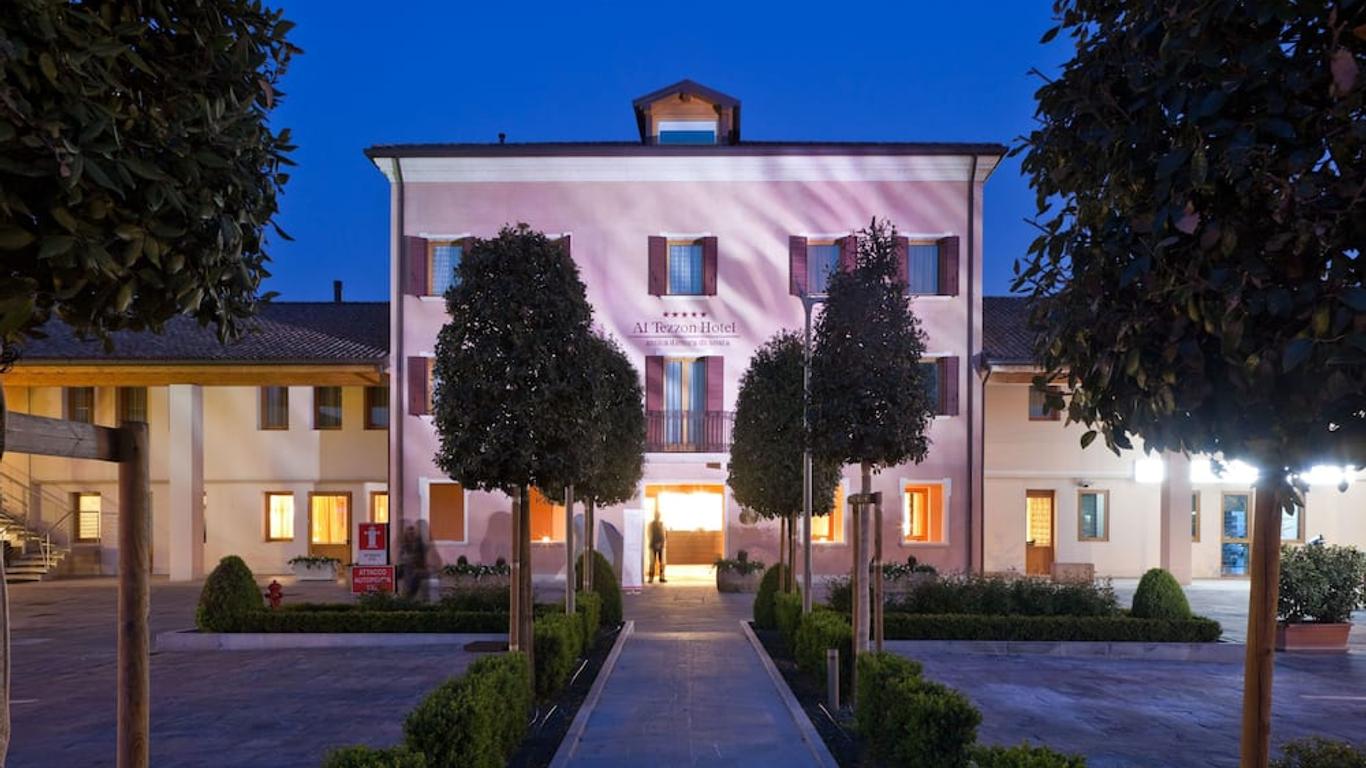 Al Tezzon Hotel