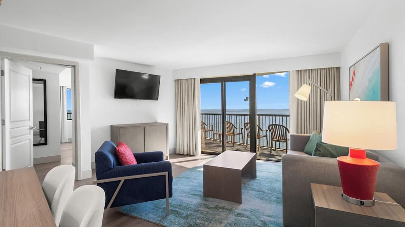 Compass Cove Resort